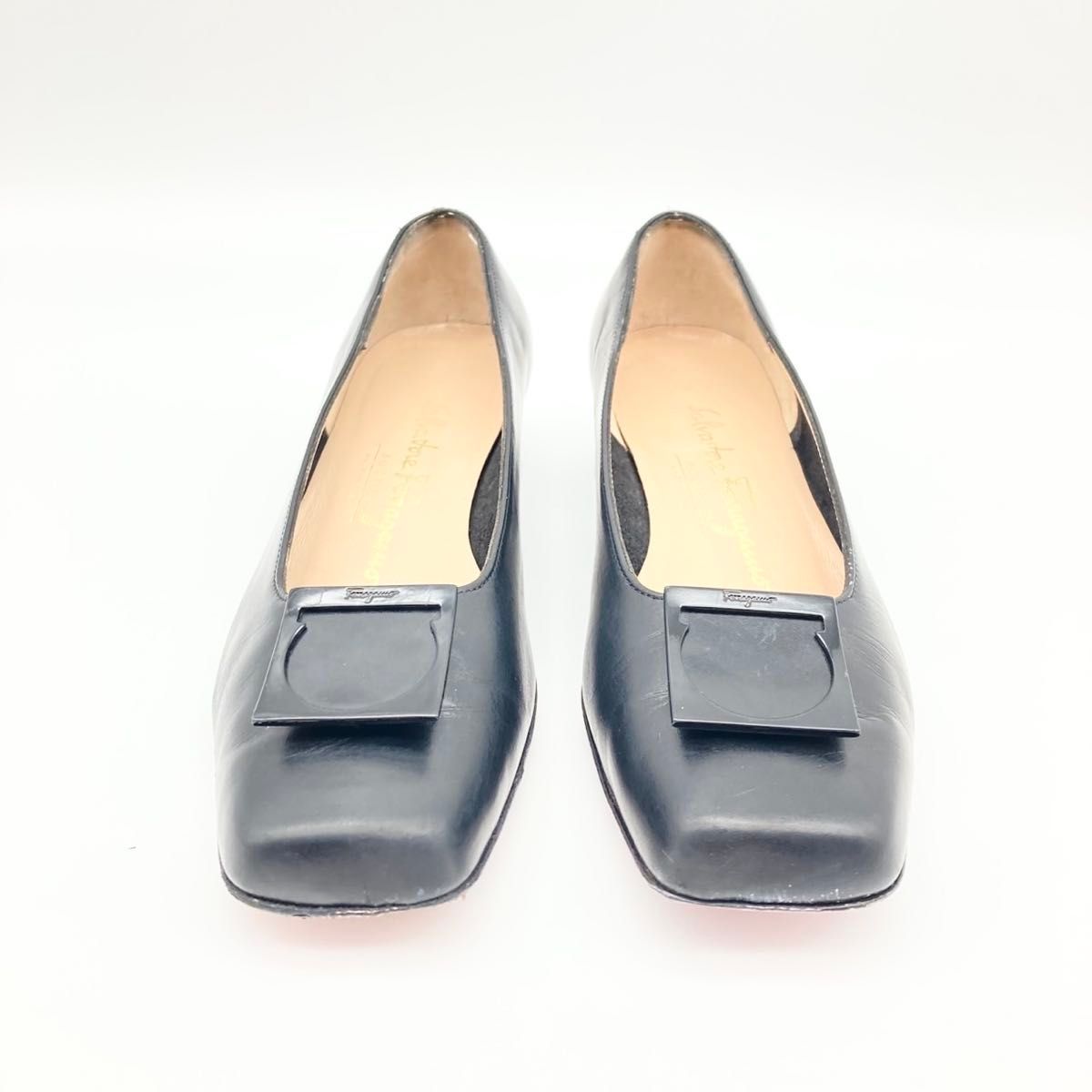 Salvatore Ferragamo スウェードパンプス SONIA 箱付 フェラガモ Salvatore Ferragamo 黒 ブラック 5 1/2 D パンプス