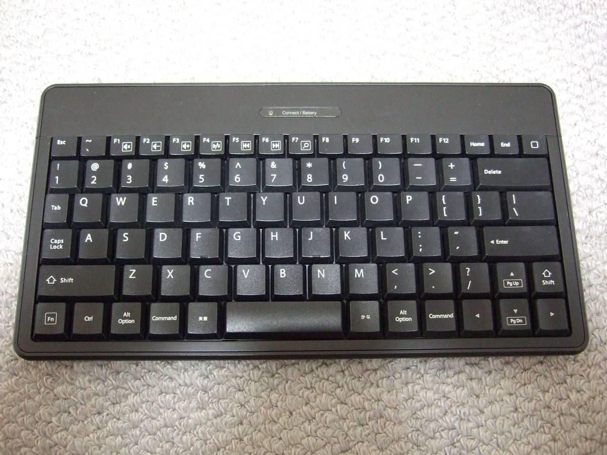 ELECOM　Bluetooth フルキーボード　英語８２キー配列　TK-FBM023_画像1