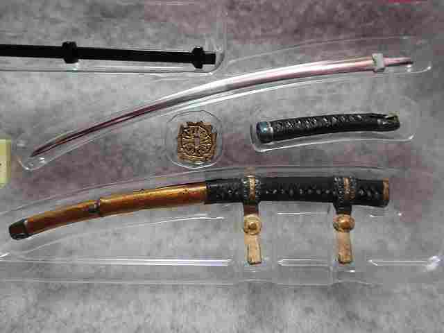 ヤフオク もののふ 武 Mononofu 第弐弾 金梨地塗 糸巻陣 ヤフオク もののふ 武 Mononofu 第弐弾 金梨地塗 糸巻陣