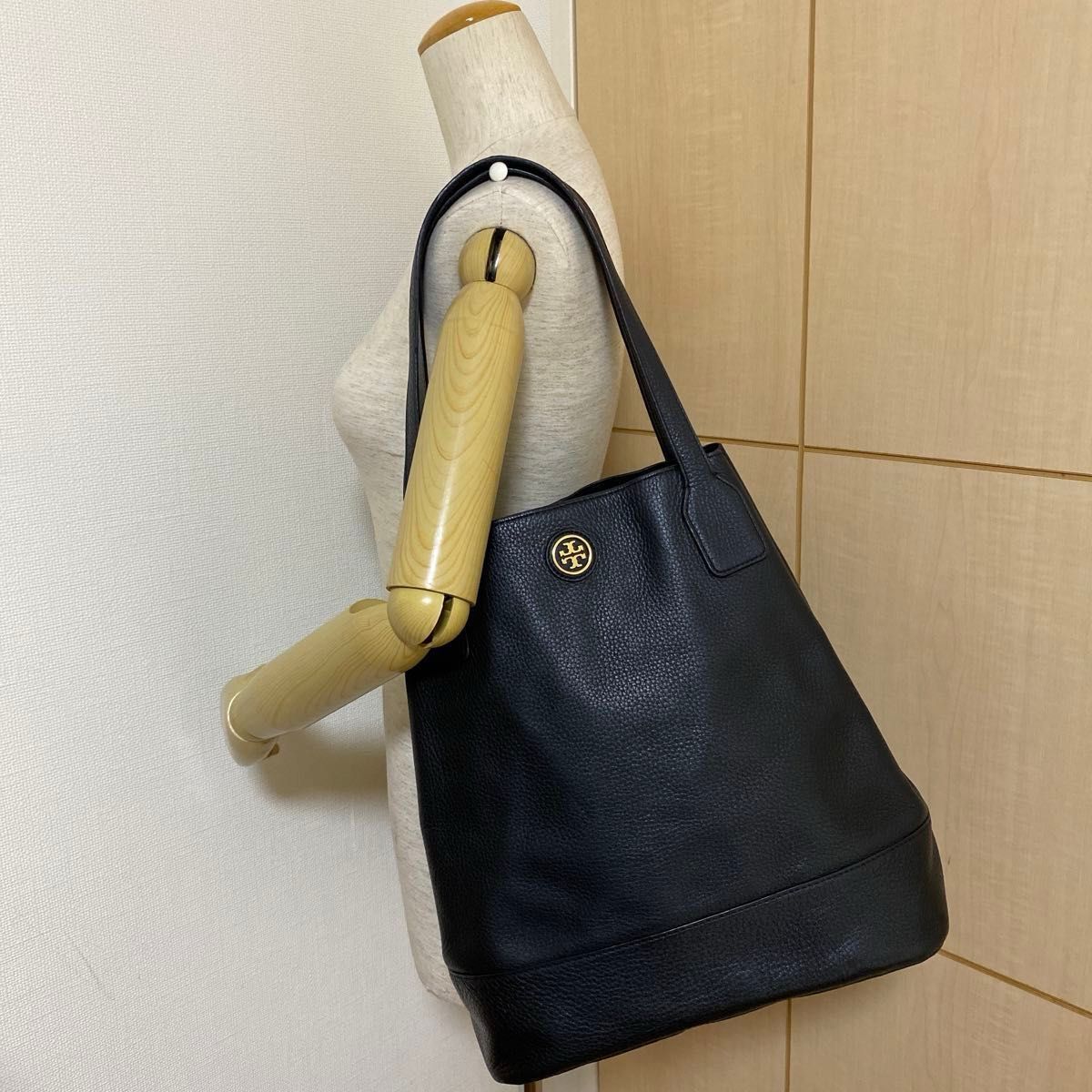 【美品】トリーバーチトートバッグハンドバッグショルダーゴールド金具レザーブラック Tory Burch トリーバーチ トートバッグ ショルダーバッグ 本革