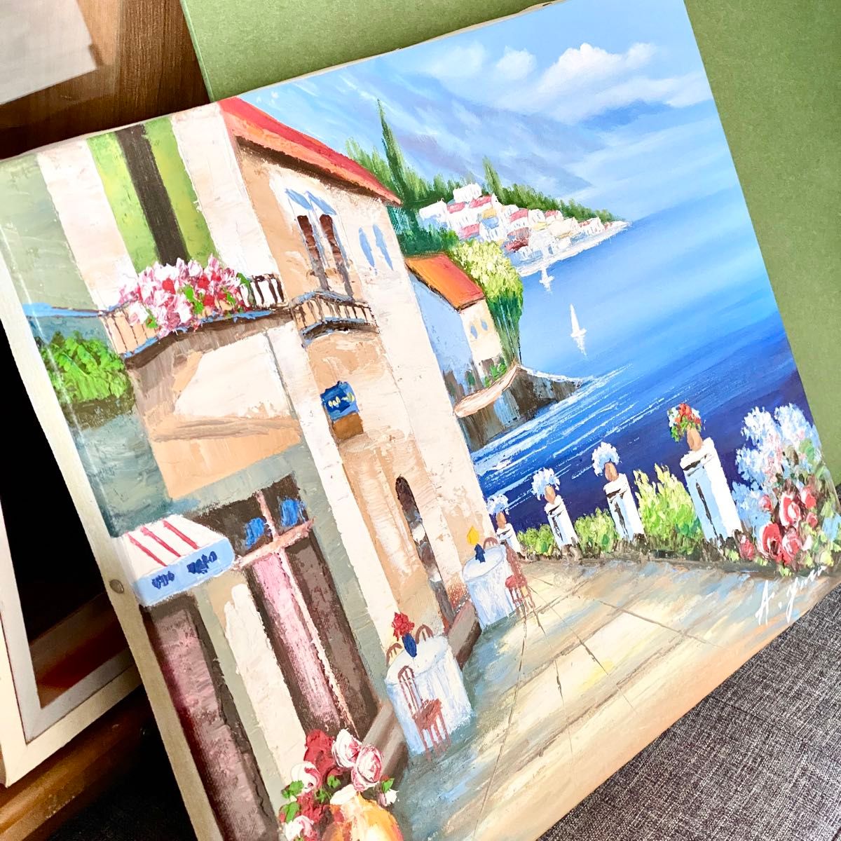 肉筆絵画 油彩画 手描き油絵 F6号「海の見えるカフェ通り」矢田晃 風景画 肉筆絵画 油彩画 手描き油絵 F6号「海の見えるカフェ通り」矢田