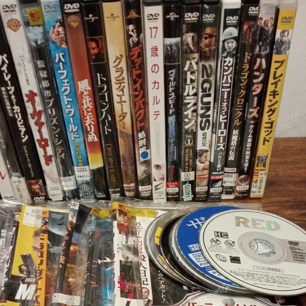 洋画DVDバラ売りorまとめ売り!どれでも1つ400円 洋画DVD 99本まとめ売り|Yahoo!フリマ(旧PayPayフリマ)