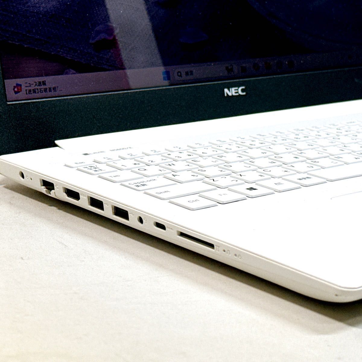 【オフィス付き】ノートパソコン白 Windows11 12GB/SSD512GB Core i7 メモリ12GB SSD512GB オフィスノートパソコン Windows11