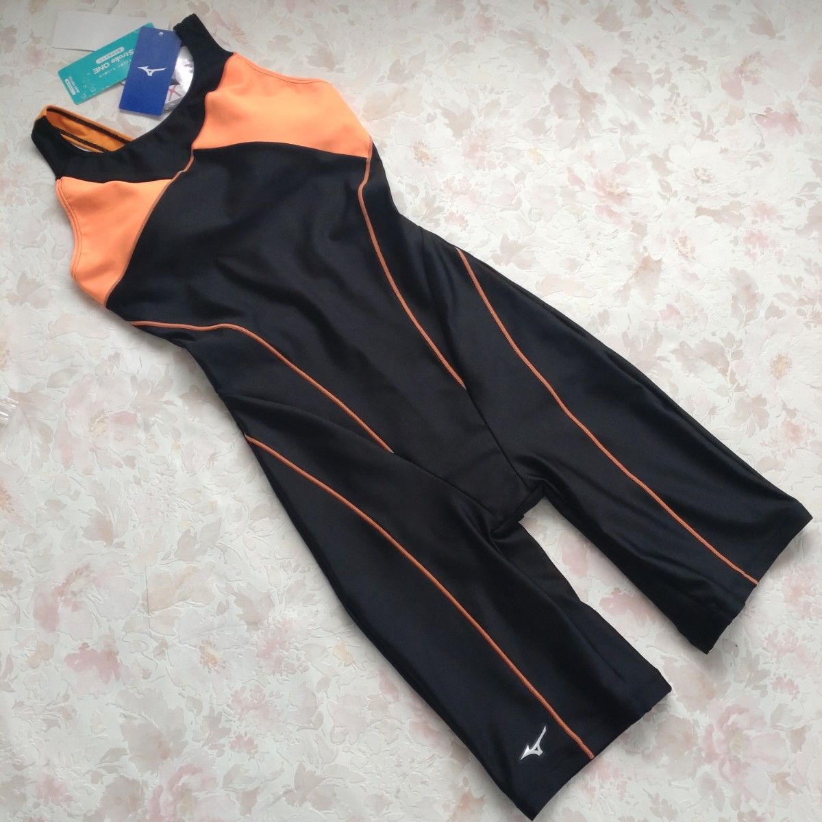 新品 MIZUNO 競泳水着 ストロークワン L ハーフスーツ 撥水 カップ付 XL 新品 MIZUNO ミズノ 競泳水着 ストロークワン カップ付