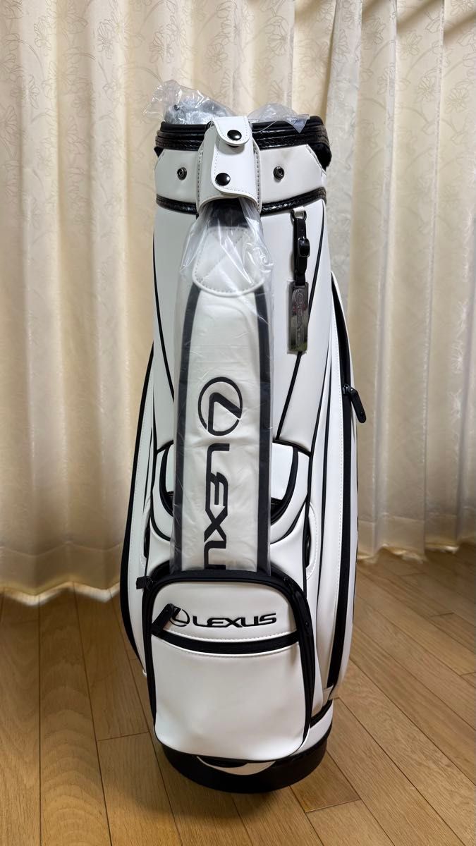 レクサス ゴルフバッグ ホワイト 新品 タグつき LEXUS キャディバッグ ホワイト/ブラック 未使用|Yahoo!フリマ