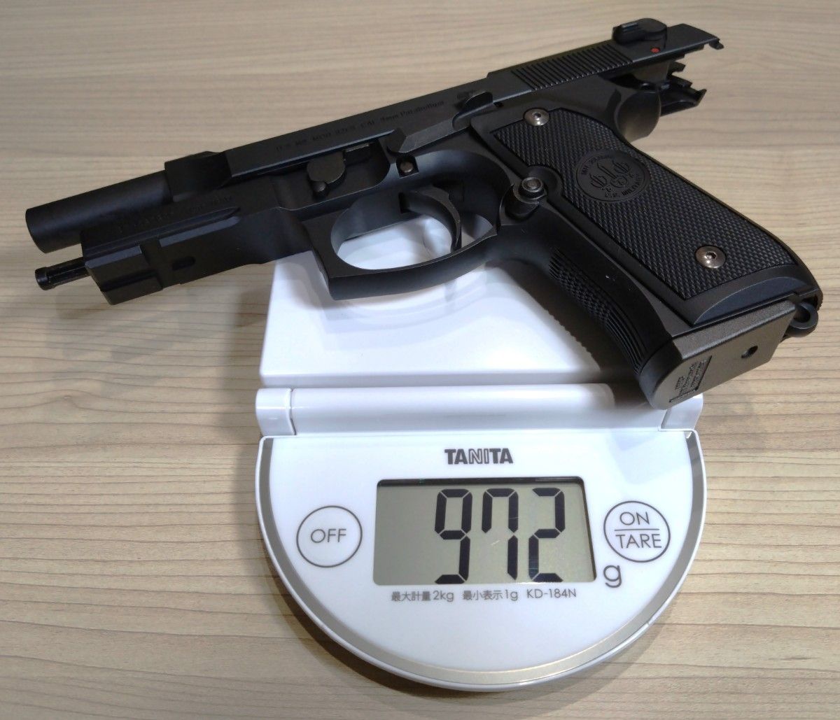 東京マルイ M9A1 ガスブローバック 美品 スペアマガジン2個付き 東京マルイ M9A1 ガスブローバック スペアマガジン&ライト付き