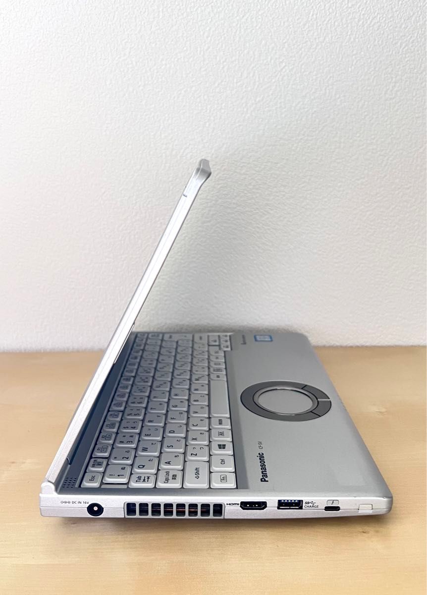 レッツノートSV8 / 256GB/8GB/OFFICE2021 バッテリー良好 Panasonic レッツノート CF-SV8 8GB /Core i5/office2021付き
