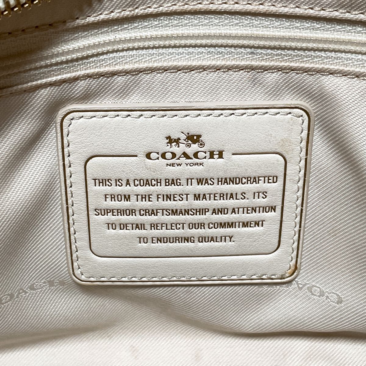 美品 COACH コーチ ショルダーバッグ 2WAY 肩掛け 斜め掛け グレー 美品 2way COACH コーチ ショルダーバッグ クロスボディバッグ