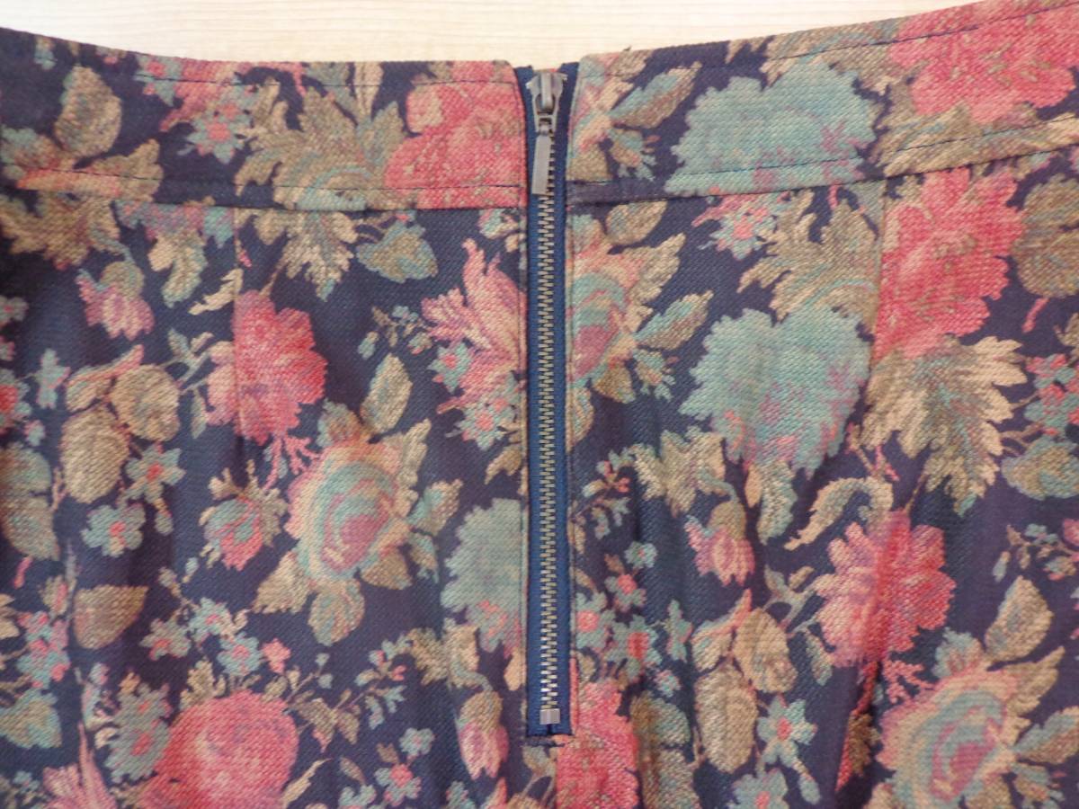 *1462[ free shipping ]Shellna Sherry na lady's go Blanc manner tight miniskirt waist 61 S corresponding flower /botanikaru pattern total pattern multi retro 