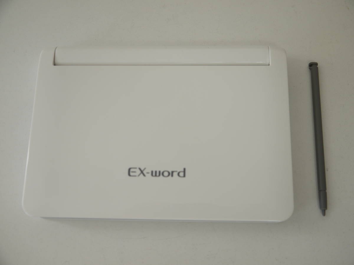 人気のファッションブランド CASIO 電子辞書 EX-word DATAPLUS XD-N9800 ホワイト 7 全日本送料無料