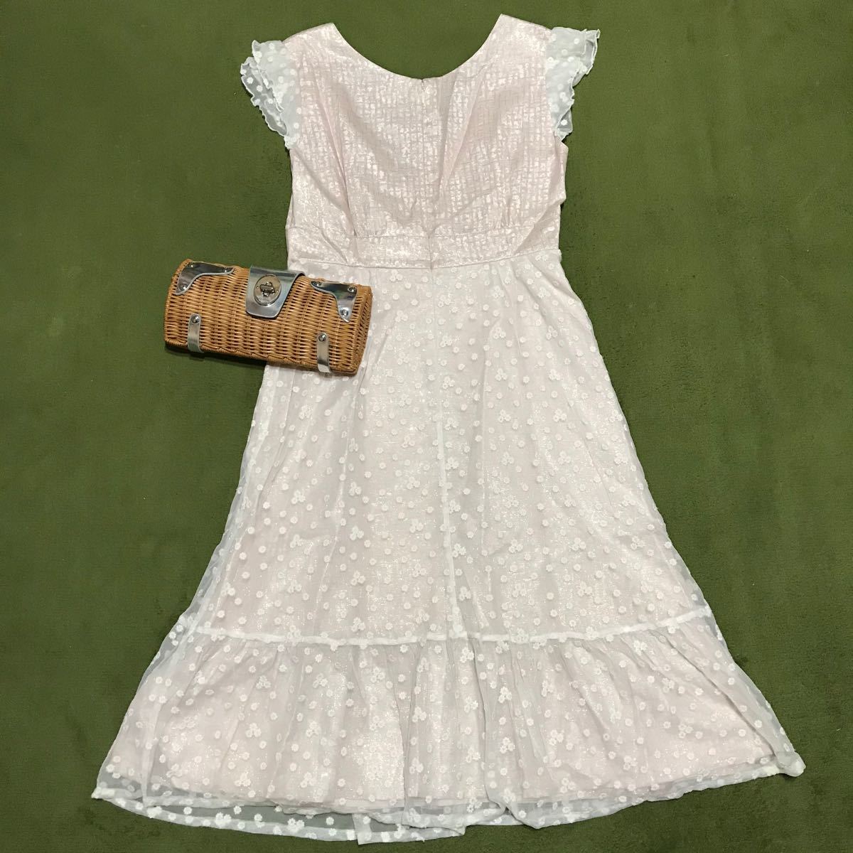 Paypayフリマ Sale Chesty 定価3万円 ドレス ワンピース Paypayフリマ Sale Chesty 定価3万円 ドレス ワンピース