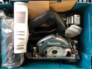 一部地域を除き送料0円】マキタ HS005GRDXB 40v 125mm充電式マルノコ