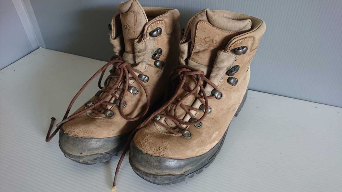 AKU アク 24.5cm トレッキング シューズ ブーツ GORE-TEX仕様 ビブラムソール 登山 ハイキング 靴