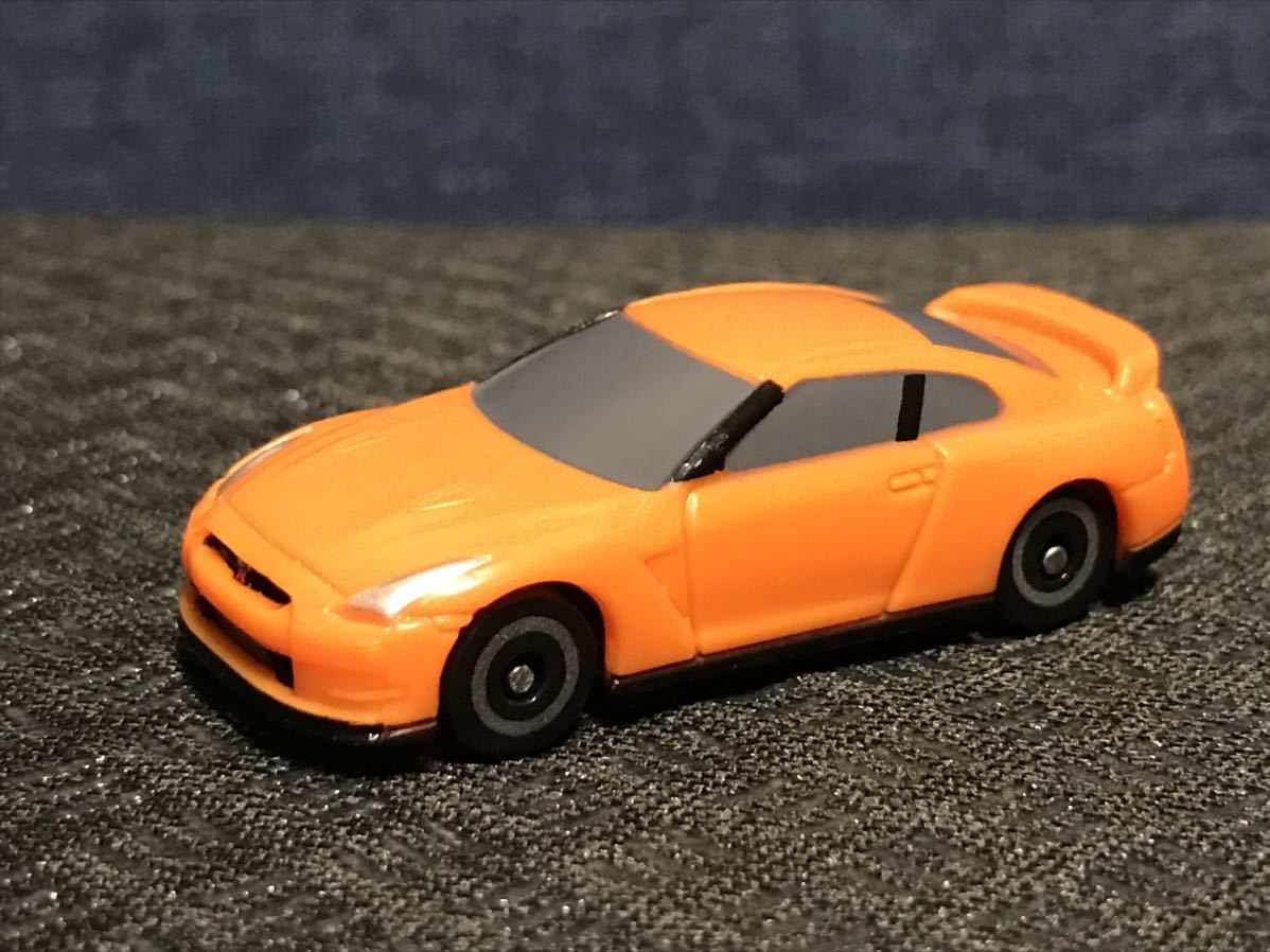 ヤフオク ポケットトミカvol 14 P044 日産 Gt R オレンジ ヤフオク ポケットトミカvol 14 P044 日産 Gt R オレンジ