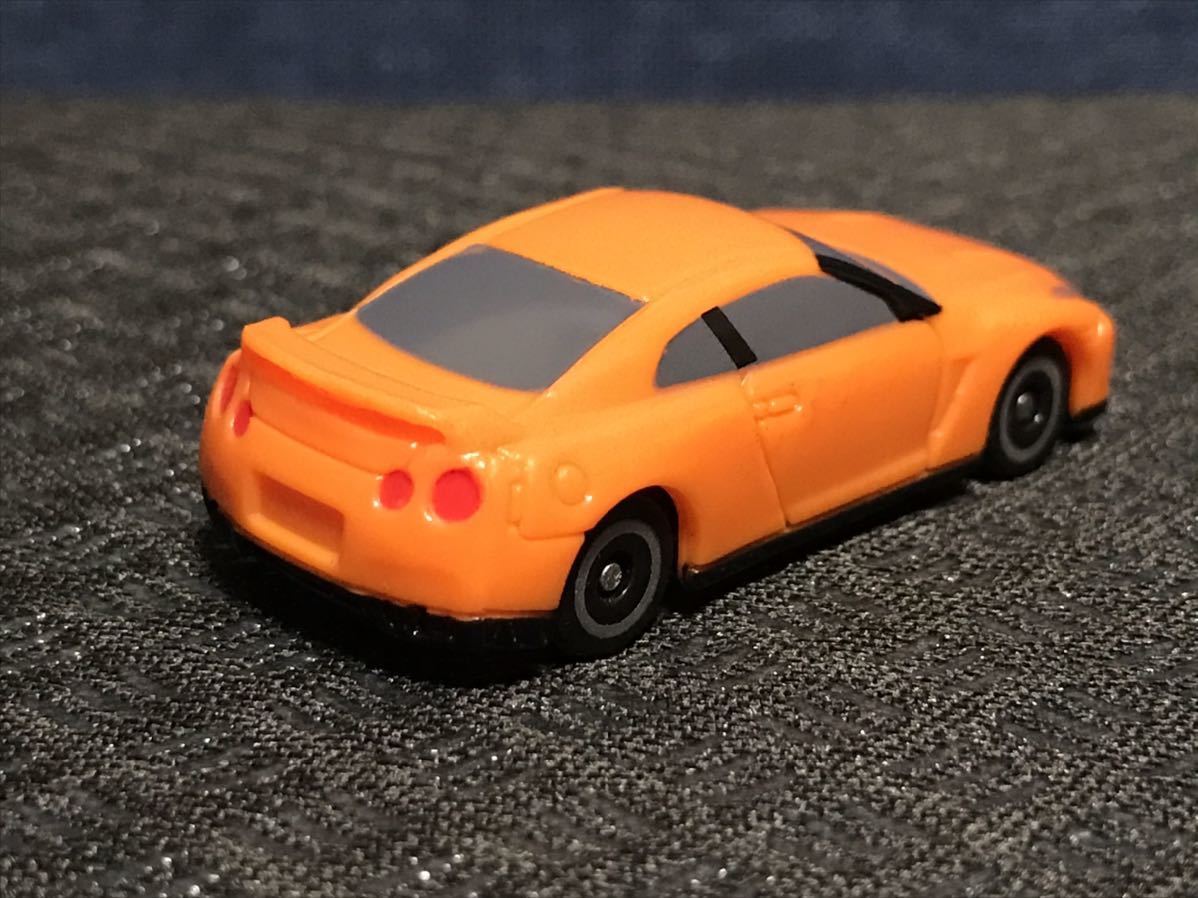ヤフオク ポケットトミカvol 14 P044 日産 Gt R オレンジ ヤフオク ポケットトミカvol 14 P044 日産 Gt R オレンジ