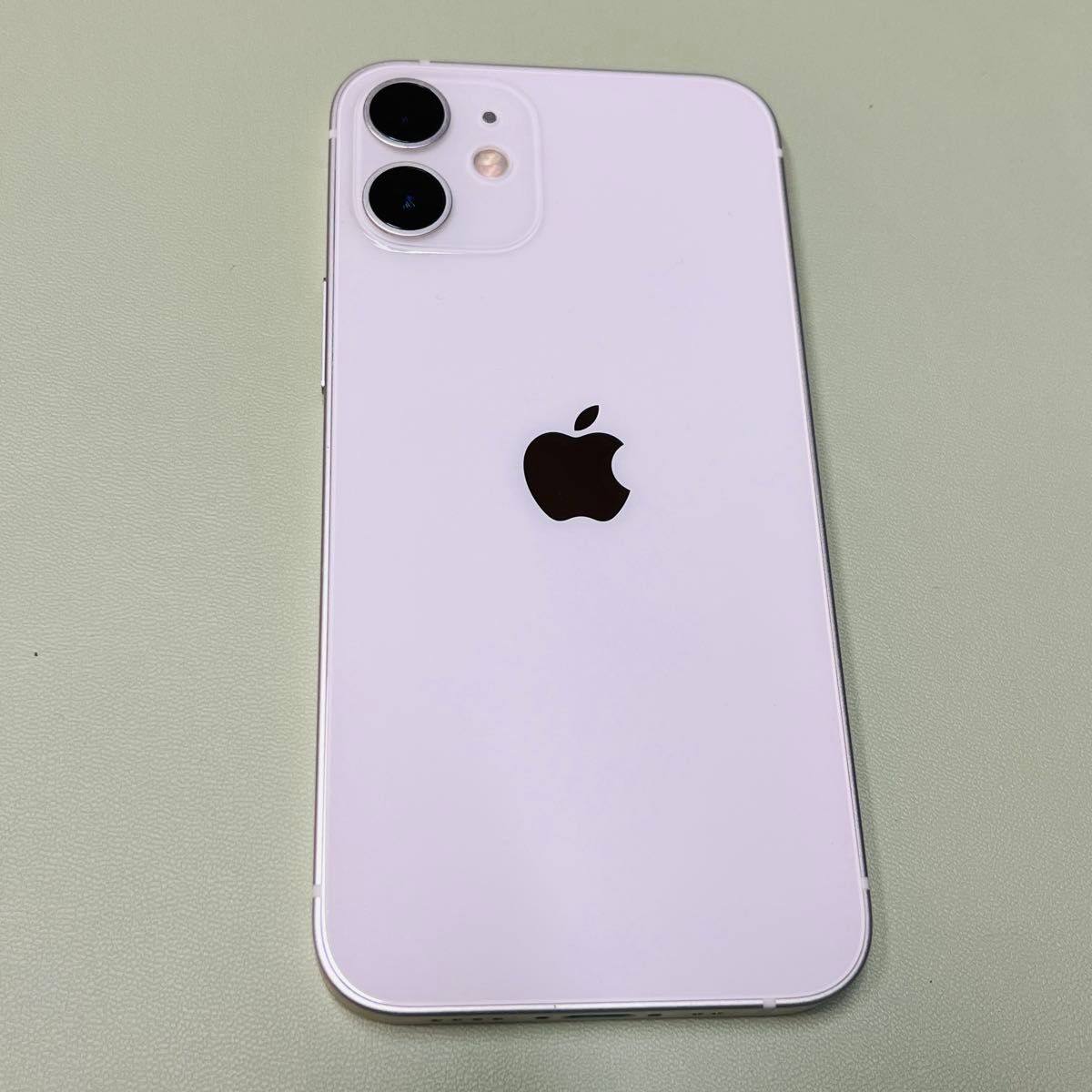 【美品】iPhone12mini 256GB ホワイト SIMフリー 極美品】iPhone 12 mini 256GB ホワイト バッテリー容量80% 残
