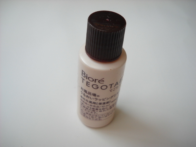 ビオレテゴタエ お風呂場のうるおいラッピングミルク 10ml Biore_画像4