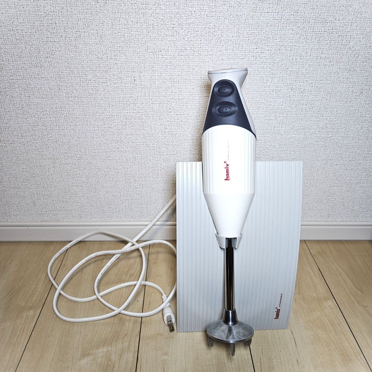 bamix M250 ハンドブレンダー 250W 付属品付き 美品】バーミックス M250 ハンドブレンダー 取扱説明書付き