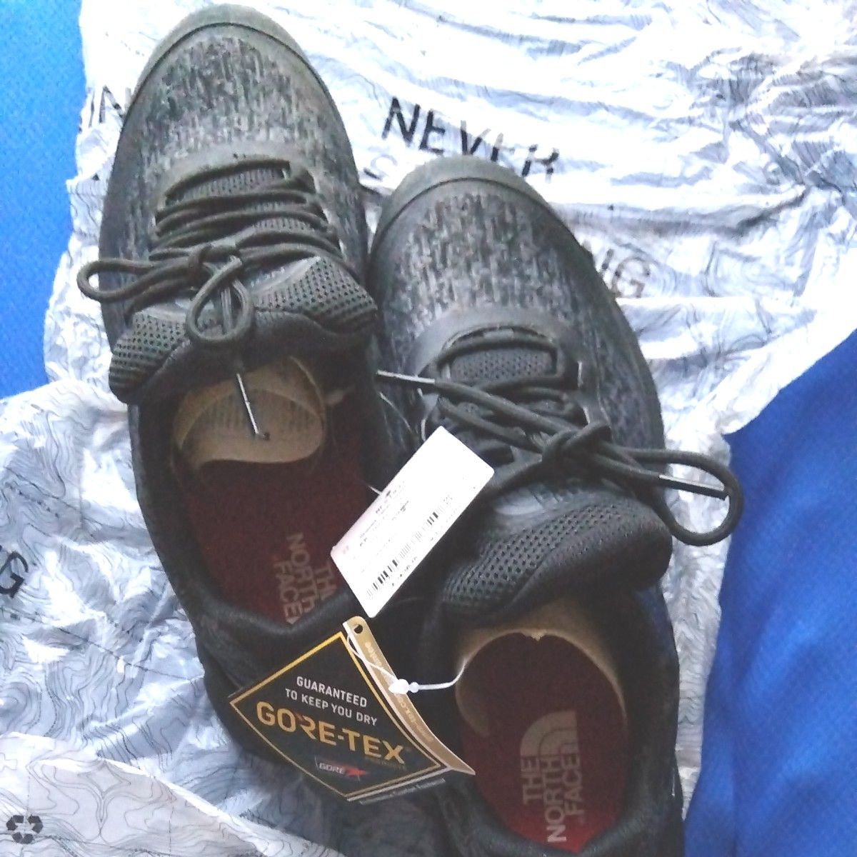 The North Face ブラックスニーカー 新品未使用 THE NORTH FACE GORE-TEX スニーカー ブラック 未使用|Yahoo