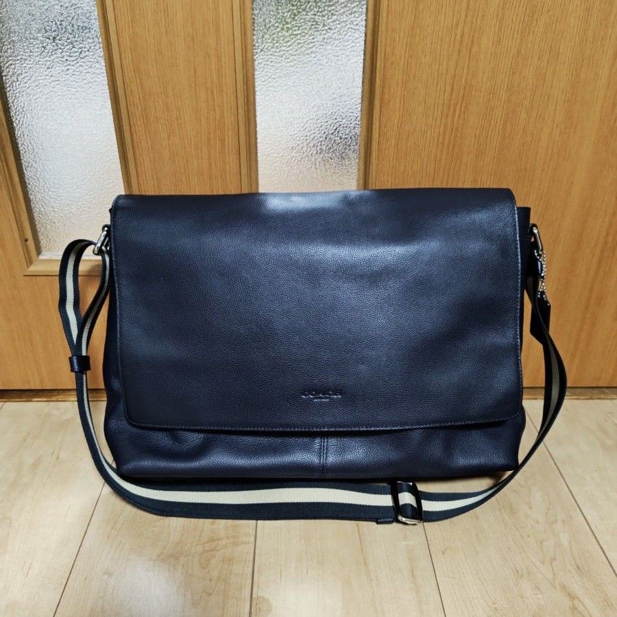 美品✨コーチ COACH メンズ メッセンジャーバッグ レザー ブルー COACH コーチ メンズ レザー メッセンジャーバッグ ビジネス