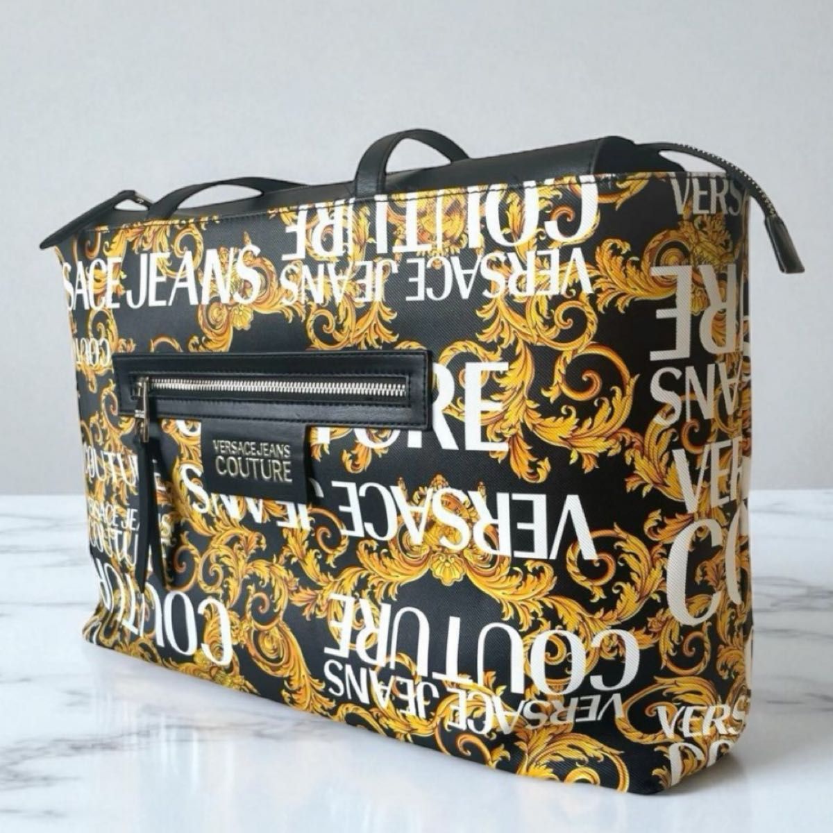 【関税込】◆VERSACE JEANS COUTURE◆ロゴ トートバッグ 美品 Versace Jeans Couture ロゴ トートバッグ 大容量 レザー