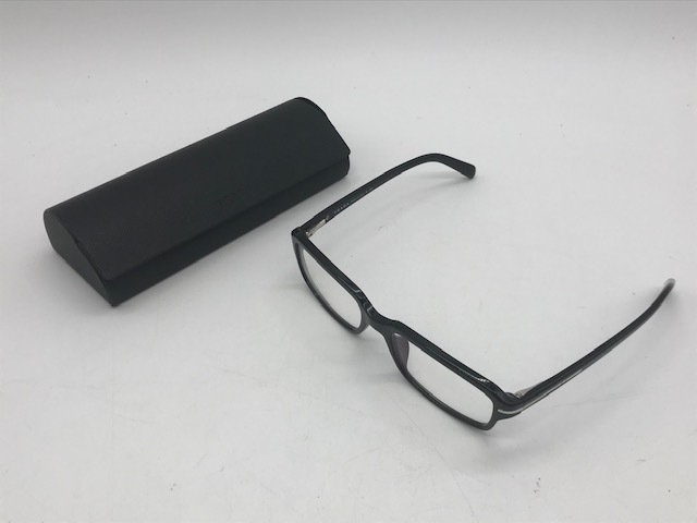 PRADA プラダ 眼鏡 メガネ プラスチックフレーム ブラック www.pn