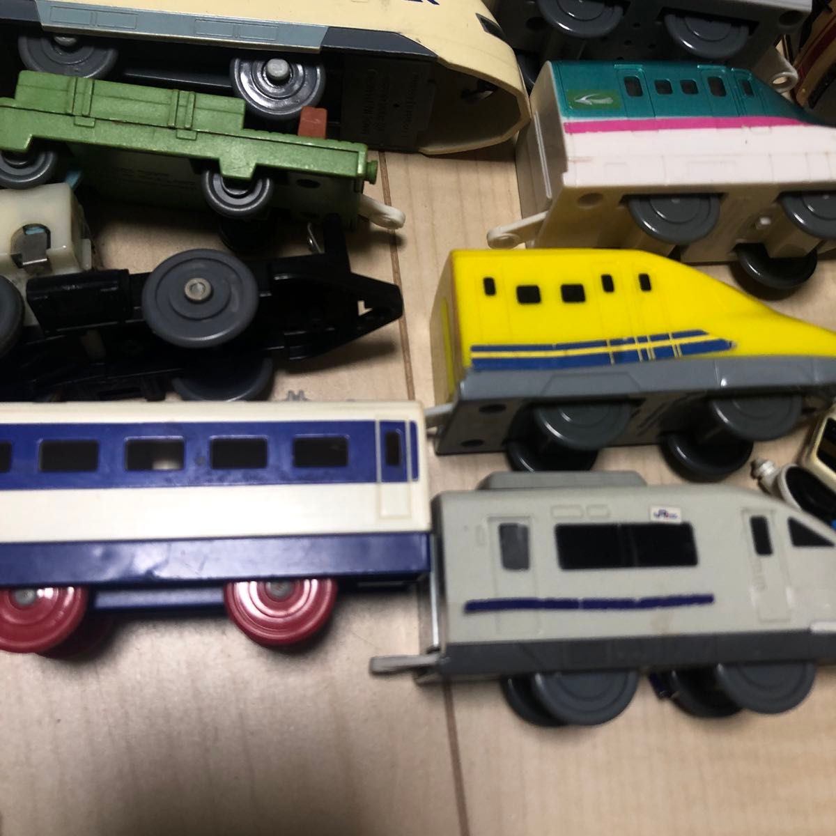 鉄道模型セット レール 車両 制御装置 ジャンクまとめて プラレール など セット 新快速サウンドプラレール ジャンク