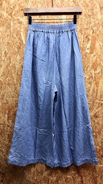 LOWRYS FARM Lowrys Farm M lady's thin gaucho pants wide pants race up front waist rubber cotton ×liyo cell blue 