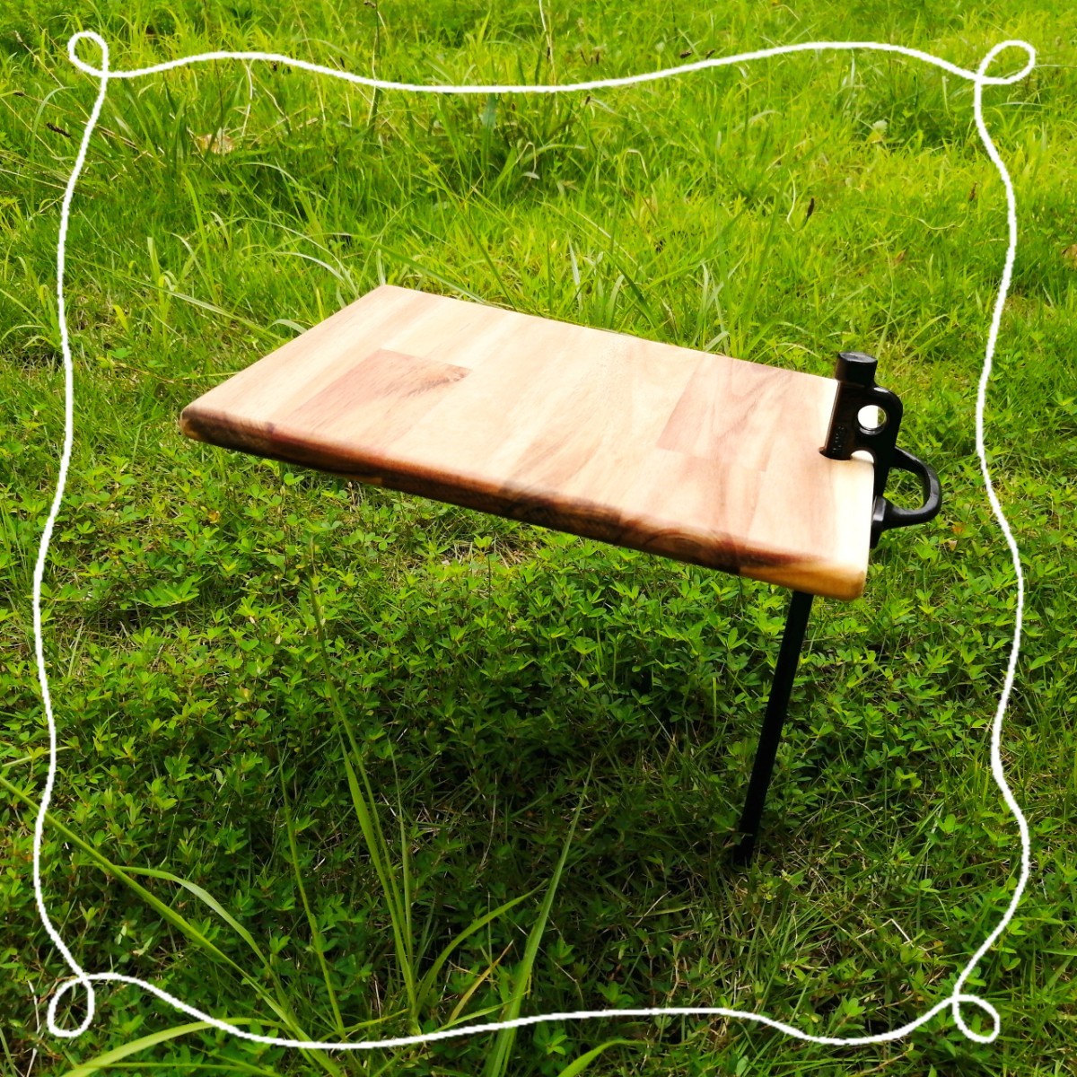 【本日20時まで価格】ペグテーブル・まな板・プレート兼用　アウトドアテーブル 