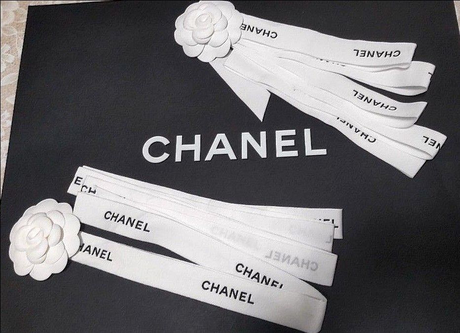 CHANELショッパー（カメリア付きリボンセット） CHANEL シャネル ショップ袋 空箱 カメリア リボン付き 紙袋
