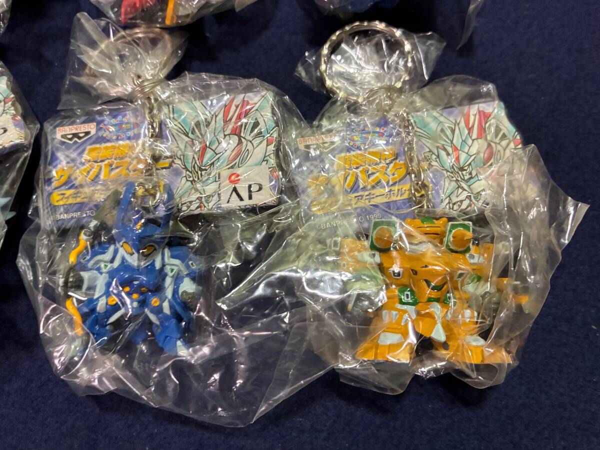 未使用保管品 魔裝機神サイバスター フィギュアキーホルダー 全8種 コンプリートセット 當時物 1999 バンプレスト スーパーロボット大戦