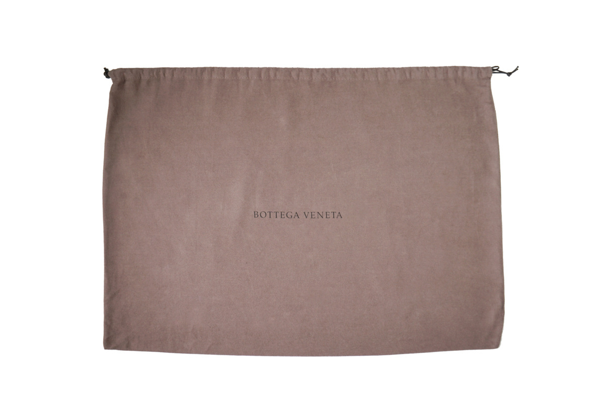 J730.. BOTTEGA VENETA ボッテガ ヴェネタ ベルトバッグ 最高級 オール リアル クロコ イタリア制 ★ 1000 ブラック