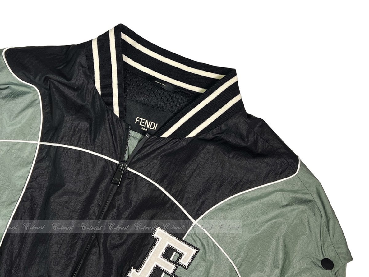 J786(48).. FENDI フェンディ スタジャン ブルゾン FF ロゴ イタリア製 FAA815 A53Q F1DS9 ★ BLACK × SAGE GREEN_画像3
