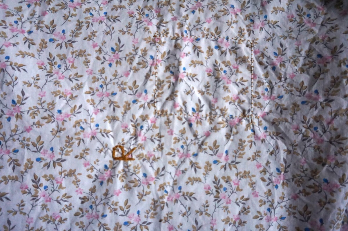 *24 год покупка × обычная цена 5.5 десять тысяч иен ×.. розовый . маленький цветочный принт * изысканный .... цветочный узор рубашка с длинным рукавом *45rpm 45R быстрое решение блуза 