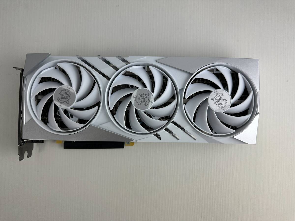 【送料無料】修理上がり　グラフィックカード　RTX4070 SUPER　MSI RTX 4070 SUPER 12G GAMING X SLIM WHITE?。?01【最落なし】