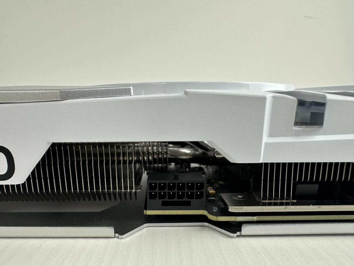 【送料無料】修理上がり　グラフィックカード　RTX4070 SUPER　MSI RTX 4070 SUPER 12G GAMING X SLIM WHITE?。?01【最落なし】