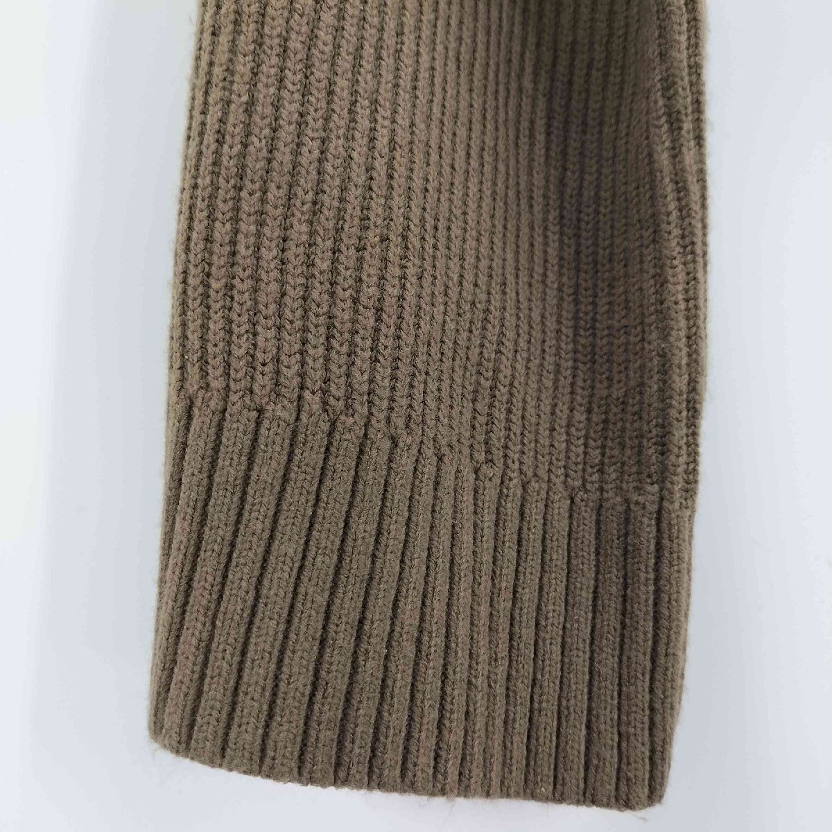 ACYM(アシーム) ハイネック ショート丈 ニット レディース 表記無 中古 古着 0626_画像4