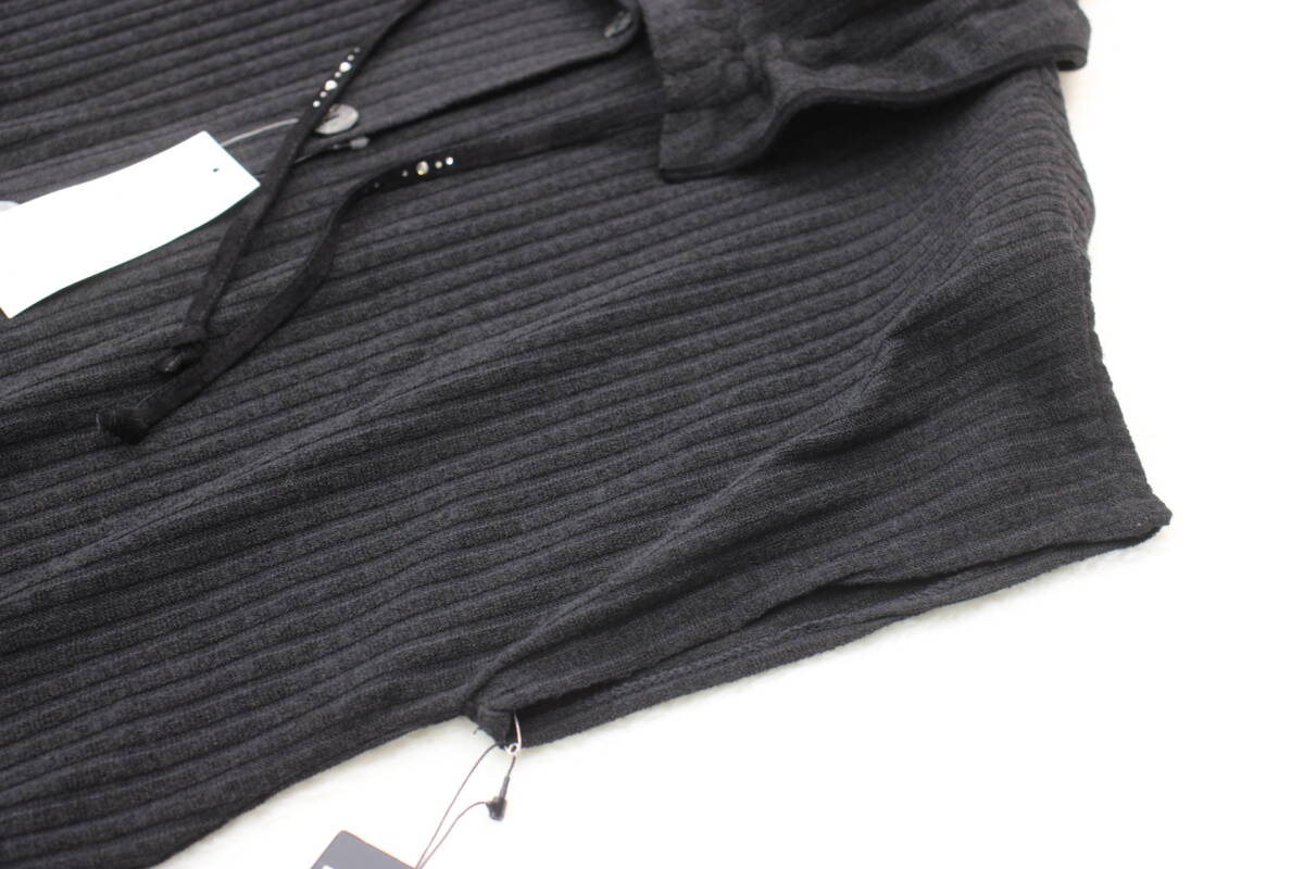 4865 新品タグ付き ２WAY衿リブニットベスト ブラックＭ～Ｌサイズ