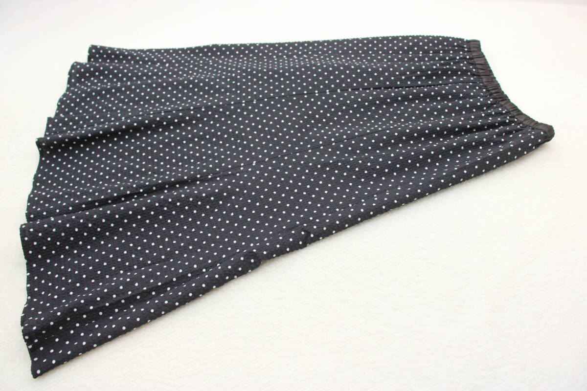 4447 新品 ウエストゴムサッカー地ドット柄スカート 定価￥13,000＋稅