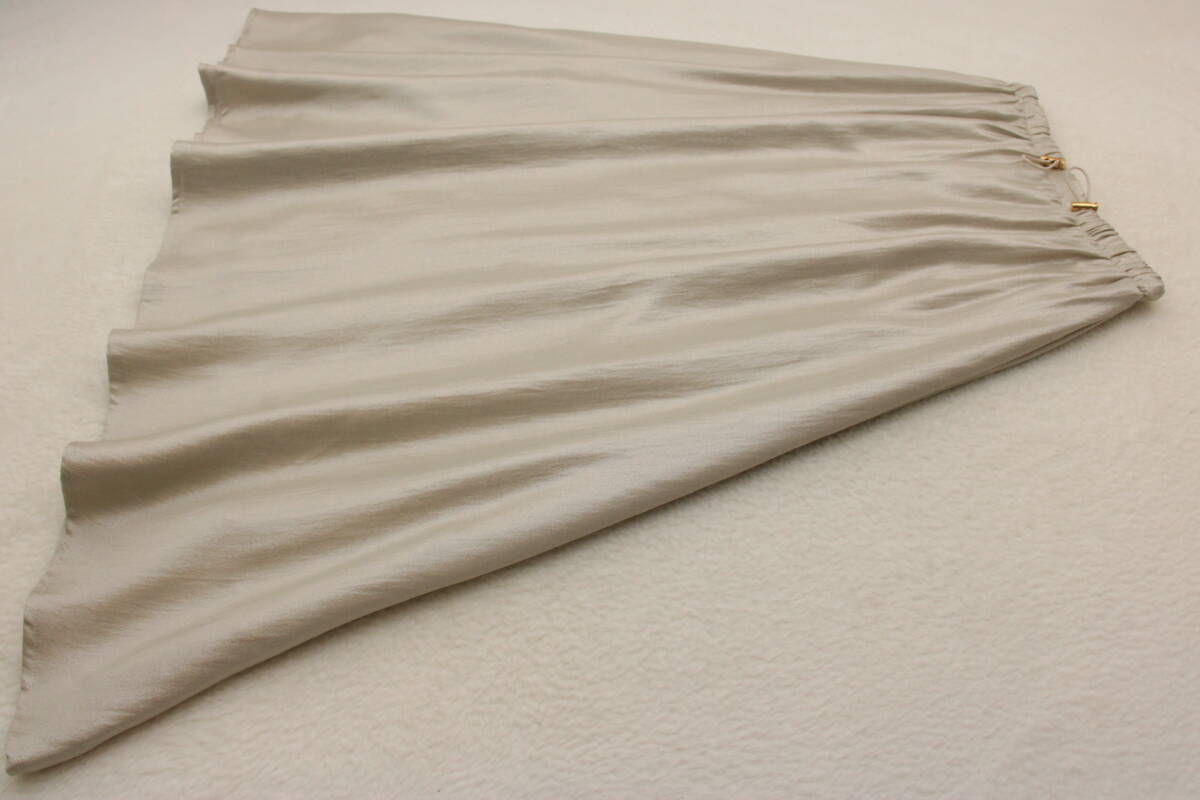 4936 新品 ウエストゴムラメドローコードギャザースカート ゴールドＦサイズ