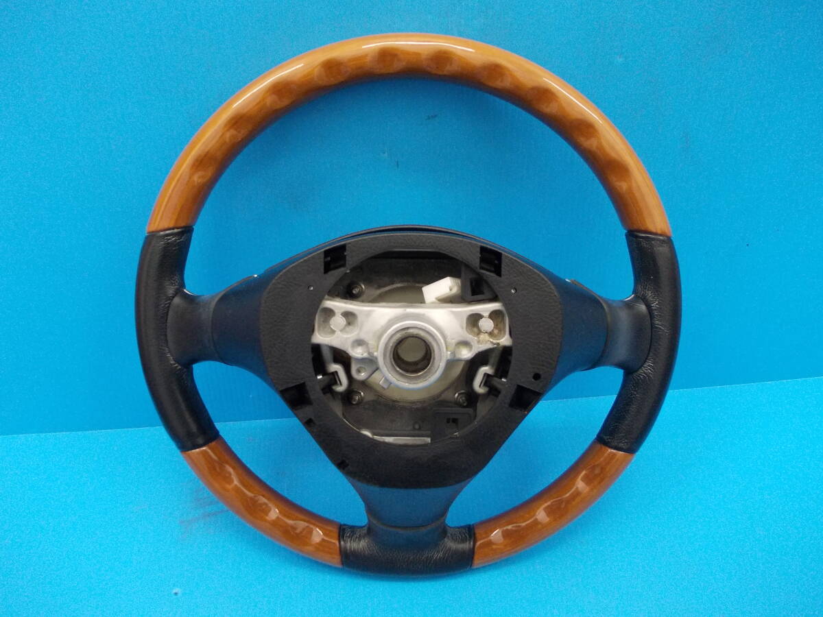 ■中古■　L650S/ミラ・ジーノ　ダイハツ純正　MOMO/モモ　木目/ウッド　レザーハンドル/ステアリングホール　_画像6