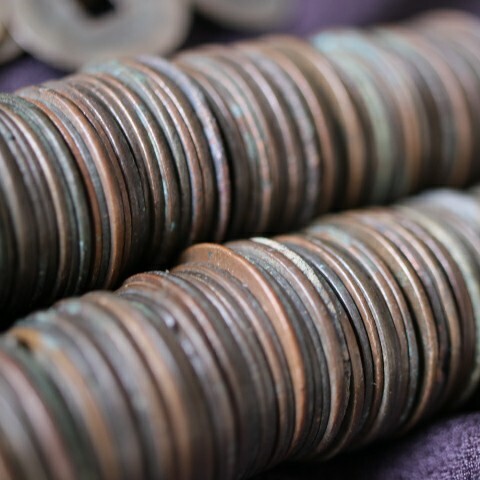 Y04 старая монета примерно 200 листов .. через .. разница . Япония старая монета продажа комплектом . суммировать дыра sen старая монета дыра sen .. через .