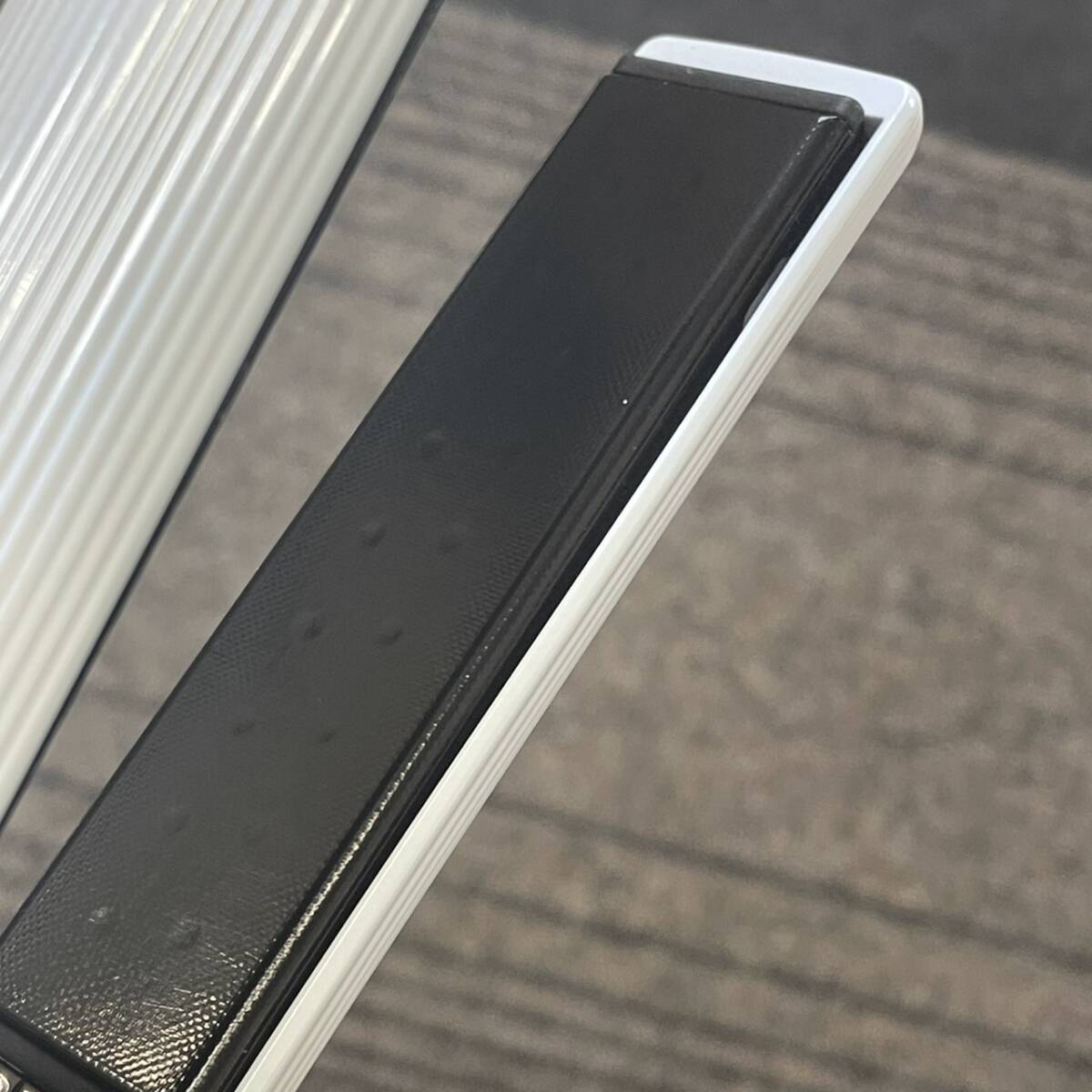 【T0922】リファ Refa RE-BM-02A 通電?動(dòng)作確認(rèn)済み ヘアーアイロン