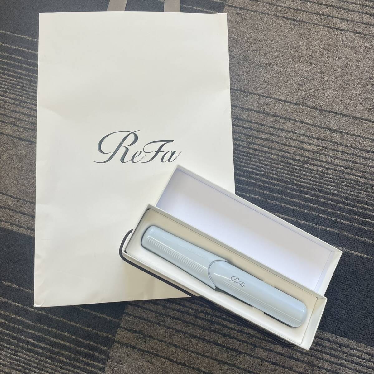 【T0922】リファ Refa RE-AS-02A 動作確認済み ヘアーアイロン