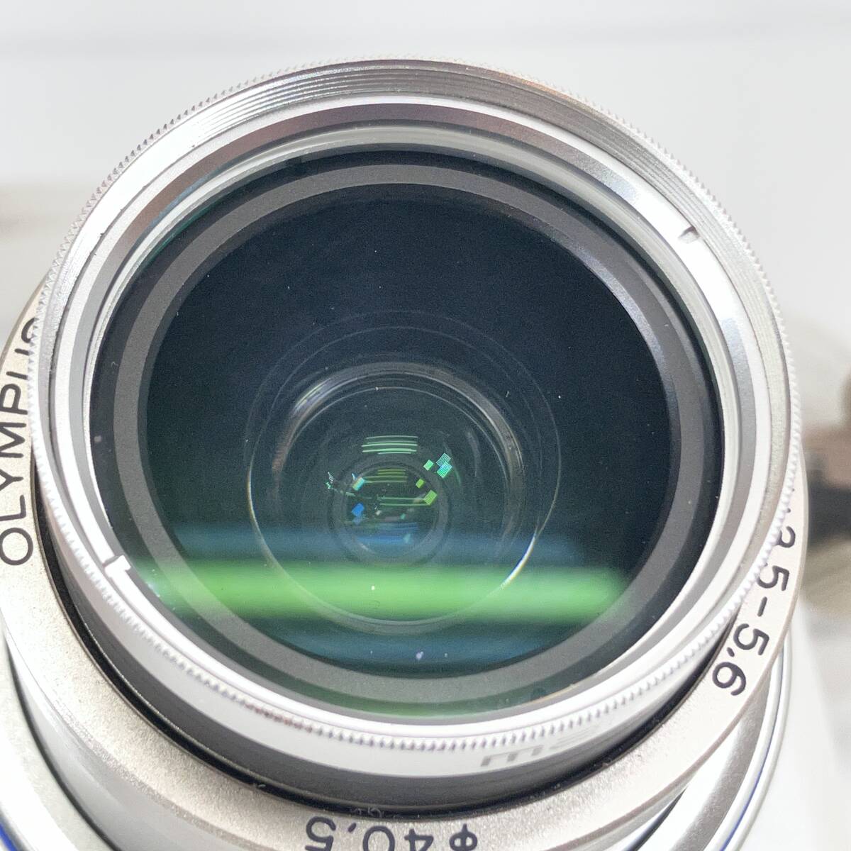 (志)OLYMPUS/オリンパス PEN ミラーレス一眼カメラ デジタル一眼 E-P1 M.ZUIKO DIGITAL 14-42mm 1:3.5-5.6 バッテリー付(I)0930A