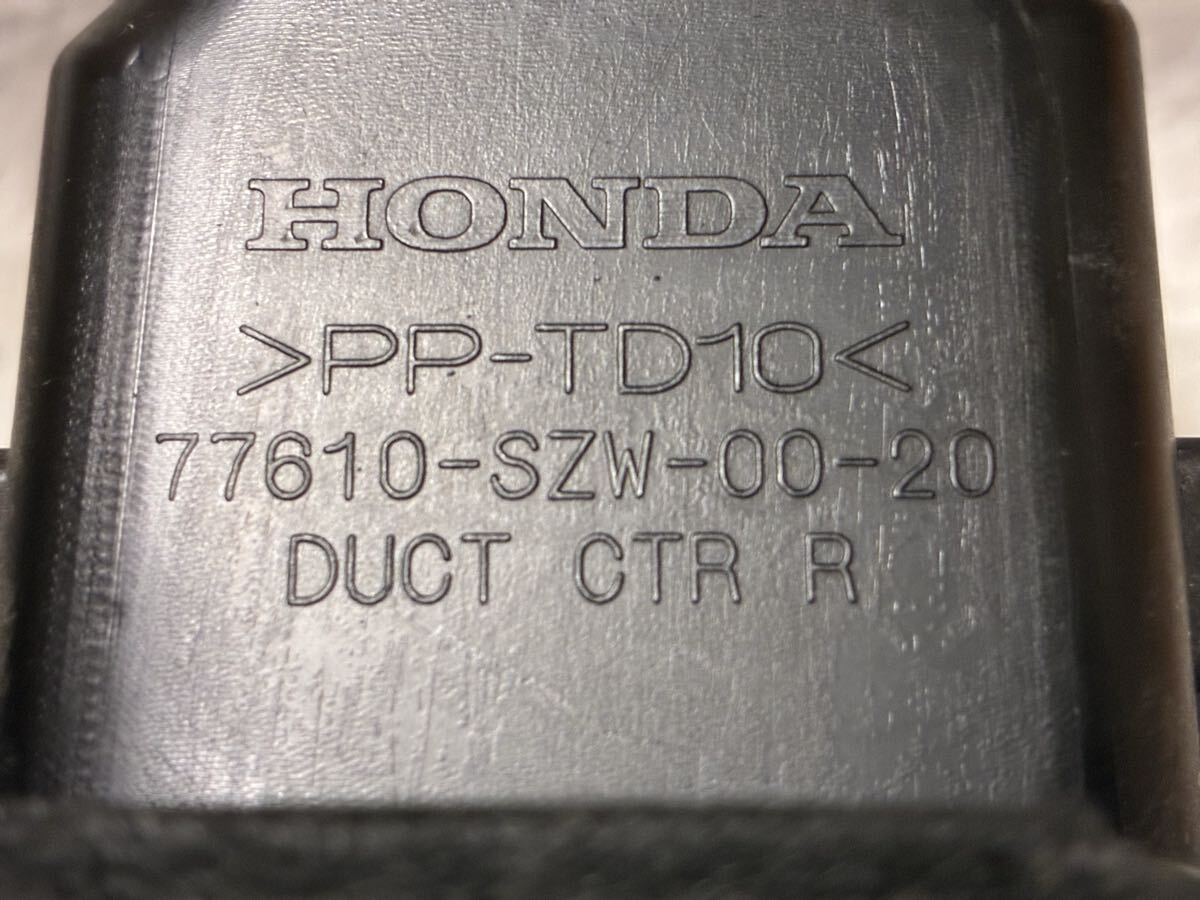 ホンダ RK5 ステップワゴン 純正オーディオパネル