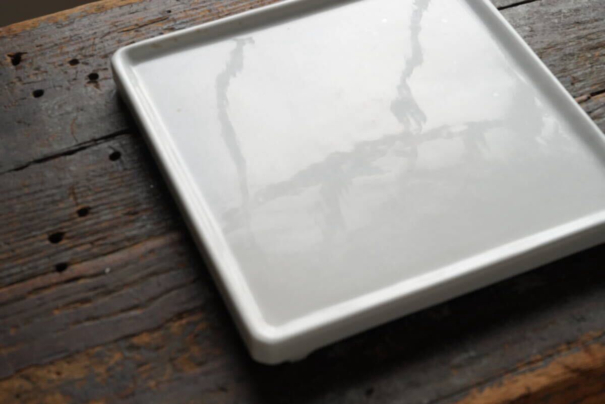 希少 Creil et Montereau 古いクレイユ・エ・モントロー窯 テールドフェール 四方足付台皿 フラットプレート_画像2