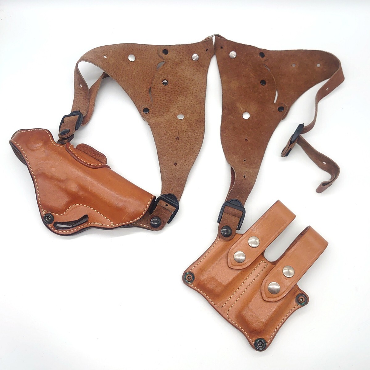 DeSantis デサンティス ガバメント レザー 本革 ショルダーホルスター ホルダー ポーチ ベルト 収納 ミリタリー 装備 ブラウン t-25x876_画像5