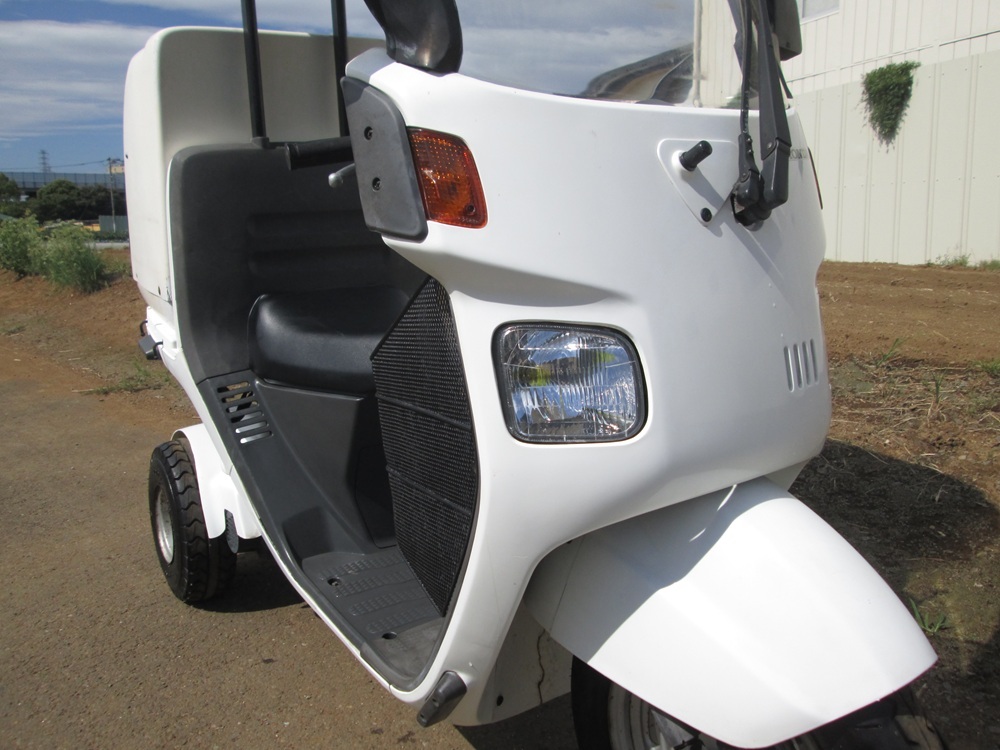 橫浜発　2スト　TA02-15番　BOX付　ジャイロキャノピー　ミニカー登録対応可　ドライブベルト、ウエイトローラー新品交換済