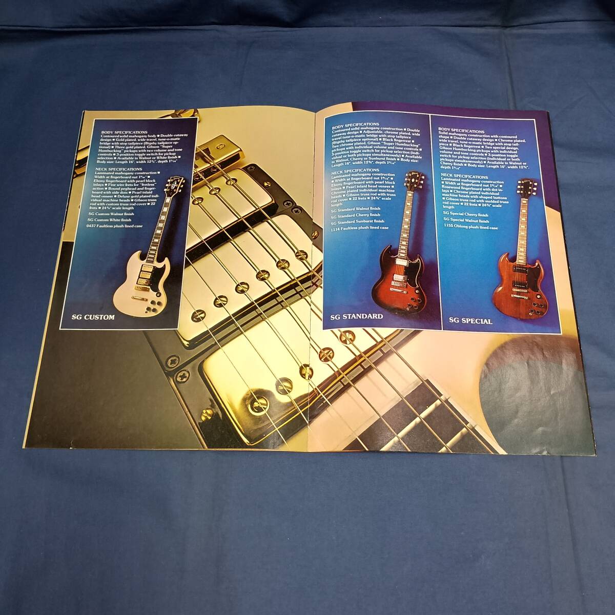 ac8*[Gibson solid body series]* Gibson гитара, американская версия, обложка karu Roth Santana, подлинная вещь, каталог *1975 год 